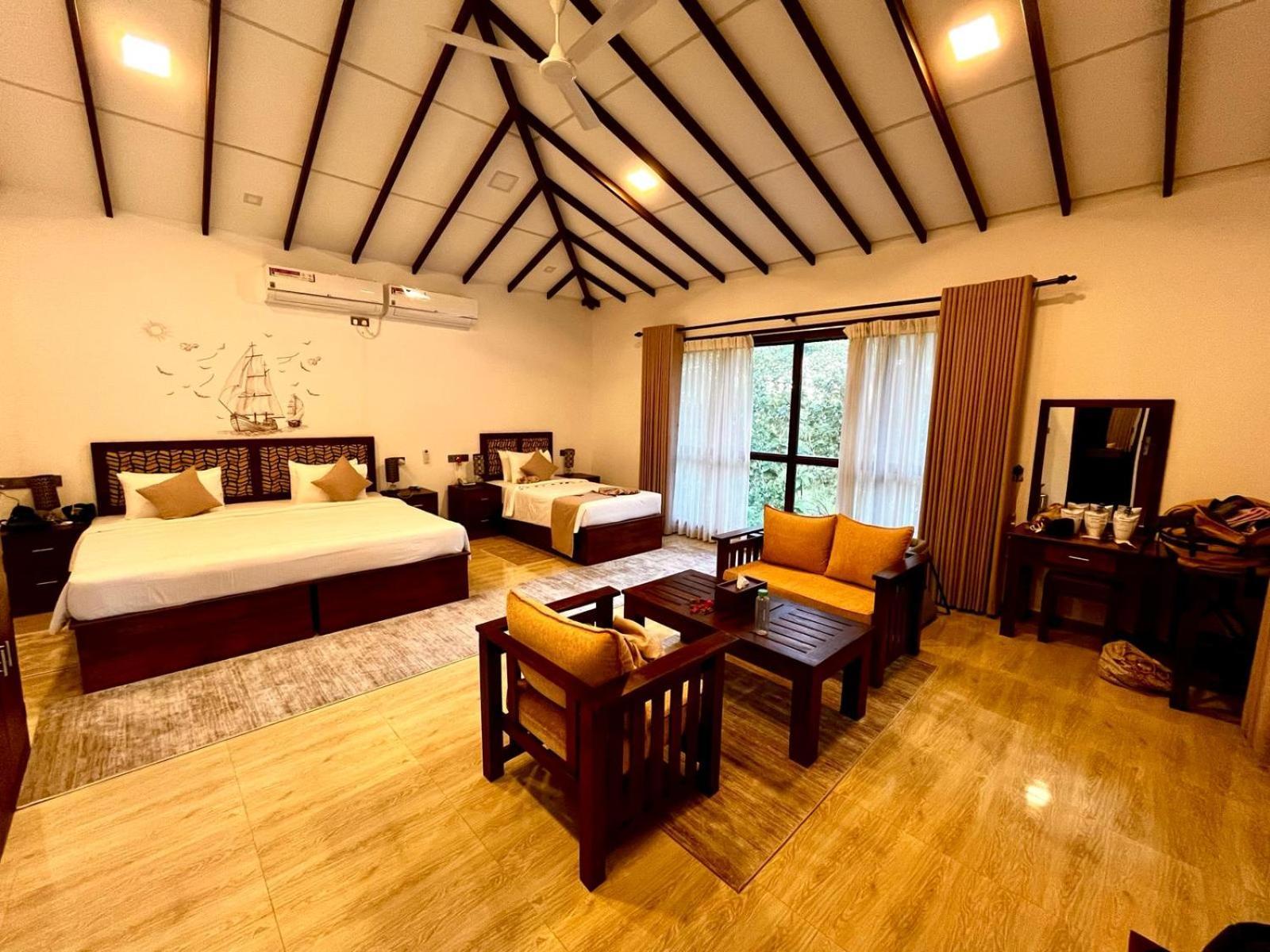 Sigiriya Cashew Palace Resort Daganapothaha Esterno foto