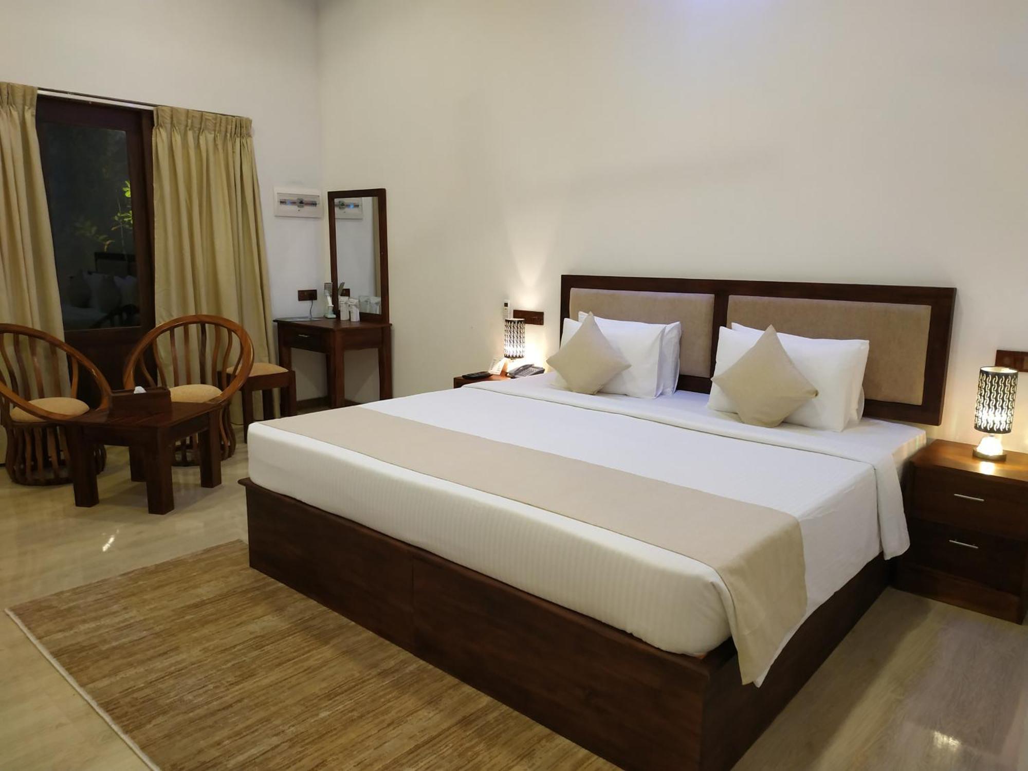 Sigiriya Cashew Palace Resort Daganapothaha Esterno foto